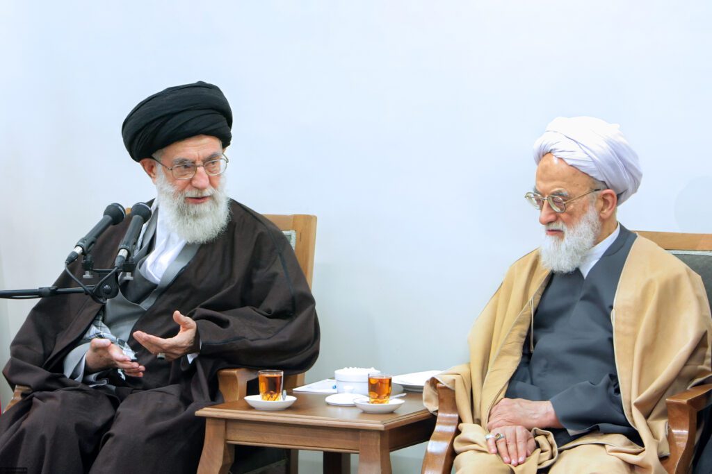 Ayetullah Hamaney'in Ayetullah Emami Kaşani'nin vefatının ardından taziye mesajı