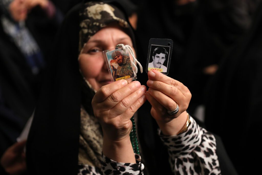 Ayetullah hamenei İş ve İşçi Haftası münasebetiyle işçilerle görüştü