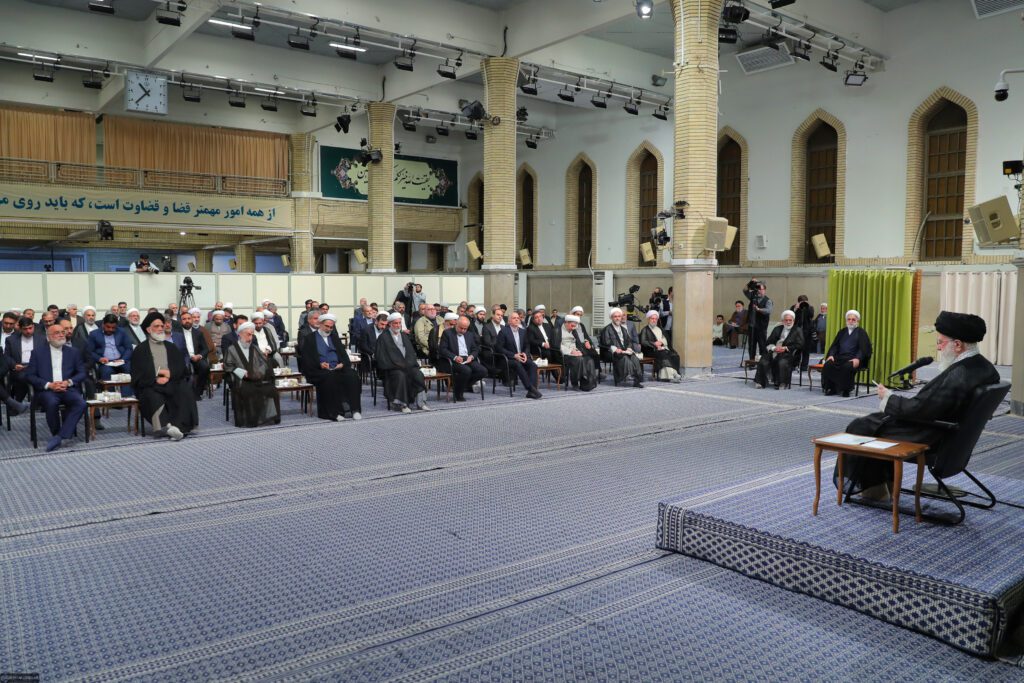 Yargı üst düzey yetkilileri devrimin lideriyle buluştu