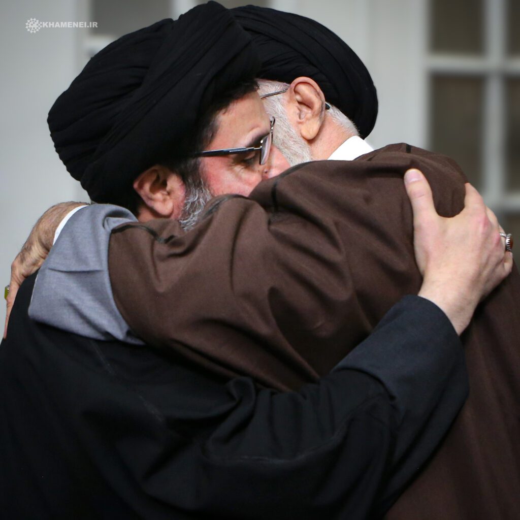 Devrim Lideri ve Şehit Seyyid Haşim Safiyüddin’in Görüntüleri