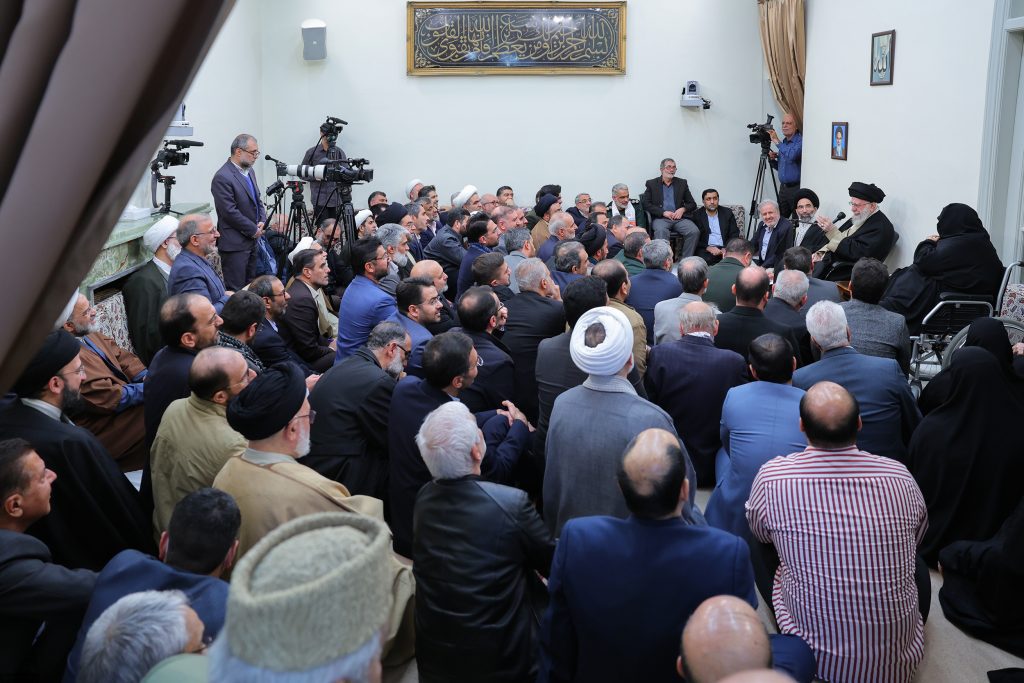 Kaşan Şehitleri Kongresi'nde Ayetullah Hamanei'nin Açıklamaları